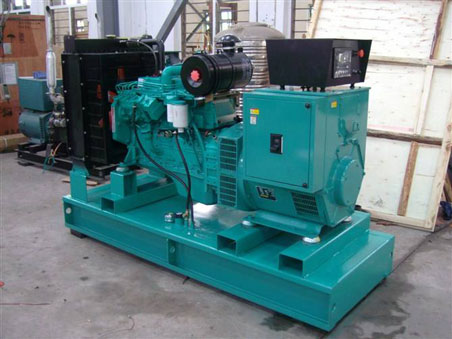 衡水200kw康明斯柴油发电机组图片 衡水200kw康明斯柴油发电机组图片